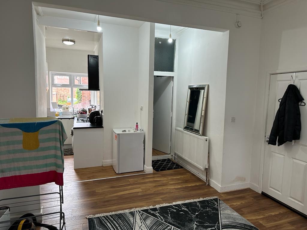 Leicester Bedsit, Severn Street, LE2 To Rent Now for £450.00 p/m