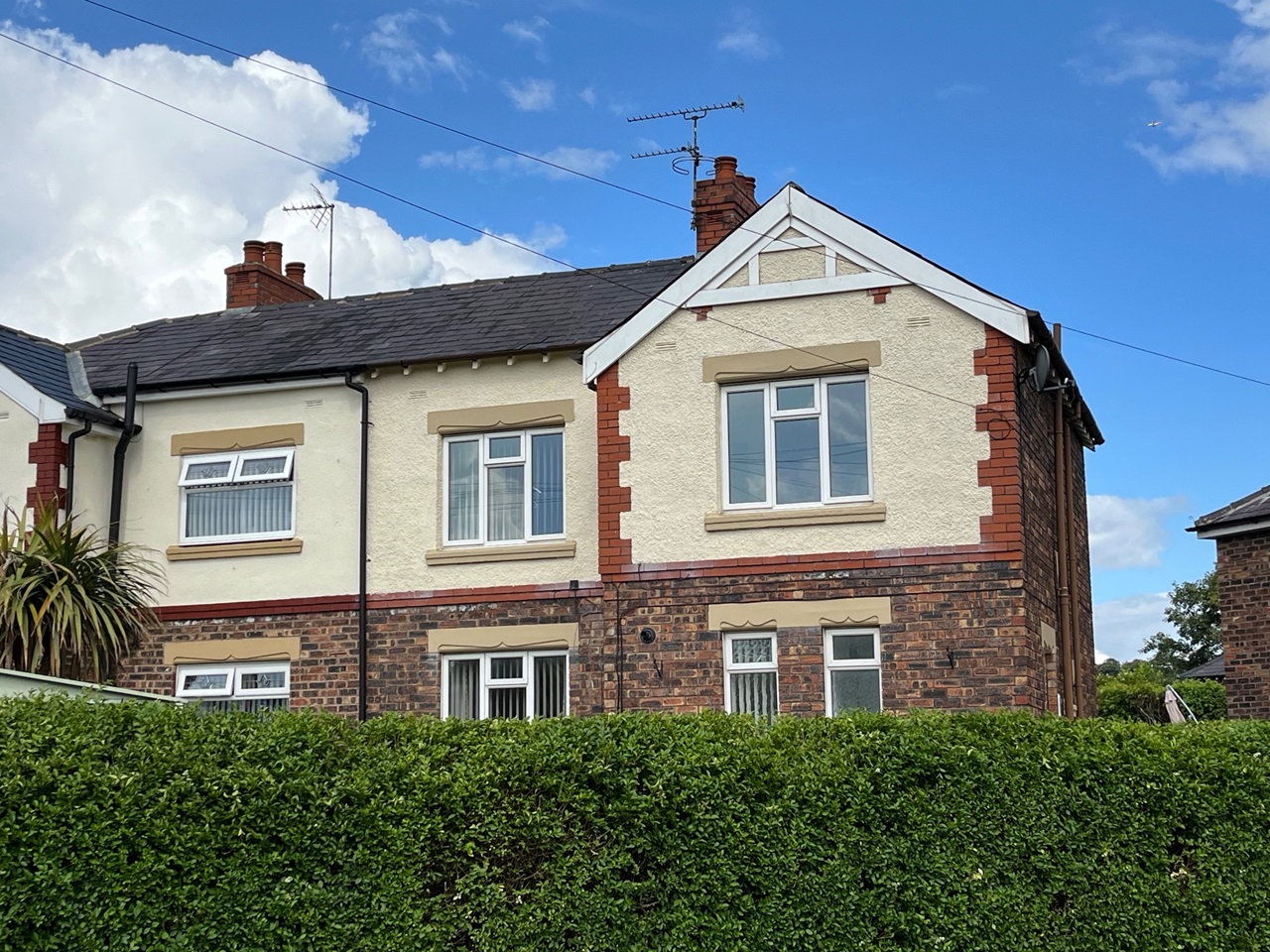 Macclesfield 3 Bed SemiDetached House, Mayfield Avenue, SK11 To