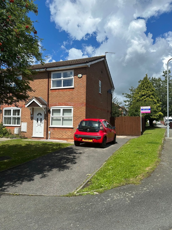 Whiston, Prescot 2 Bed Terraced House, Dalewood Gardens, L35 To