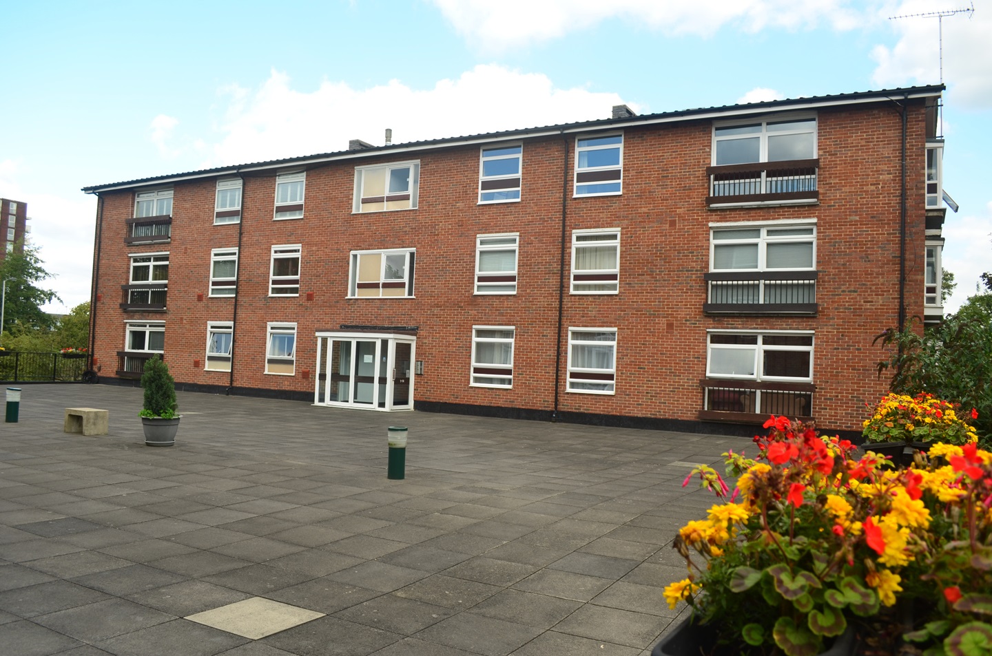 Croydon 2 Bed Flat, Chepstow Road, CR0 To Rent Now for £1,550.00 p/m