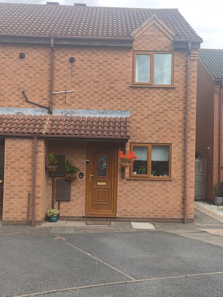 Ruddington, Nottingham 2 Bed End Terrace, Sheepfold Lane, NG11 To