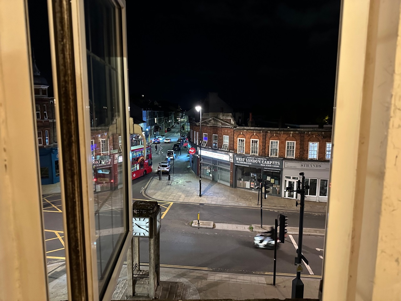 Hanwell 1 Bed Flat, Uxbridge Road, W7 To Rent Now for £1,100.00 p/m