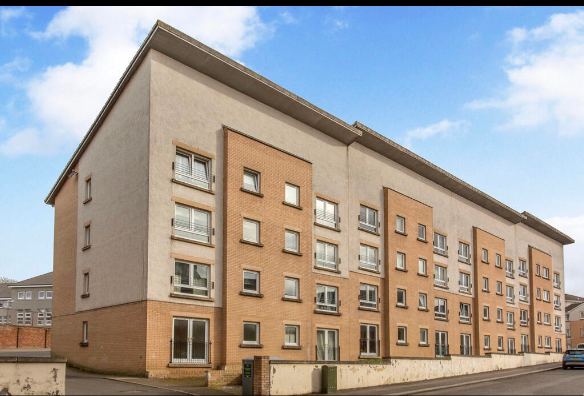Paisley 2 Bed Flat, Ferguslie Walk, PA1 To Rent Now for £650.00 p/m