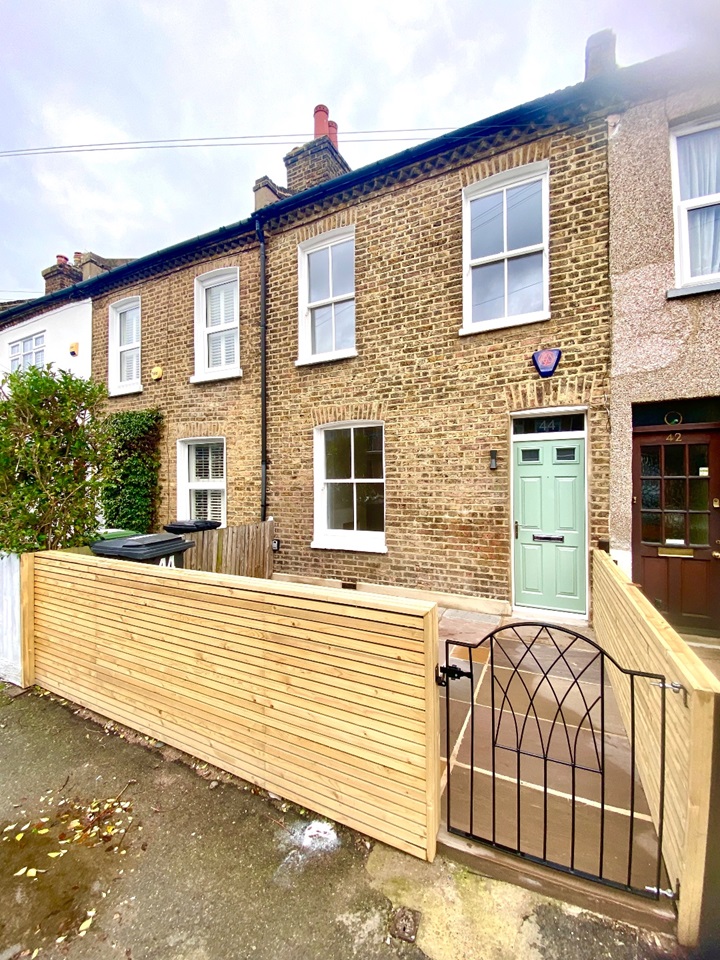 London 2 Bed Terraced House, Summerfield Street, SE12 To Rent Now