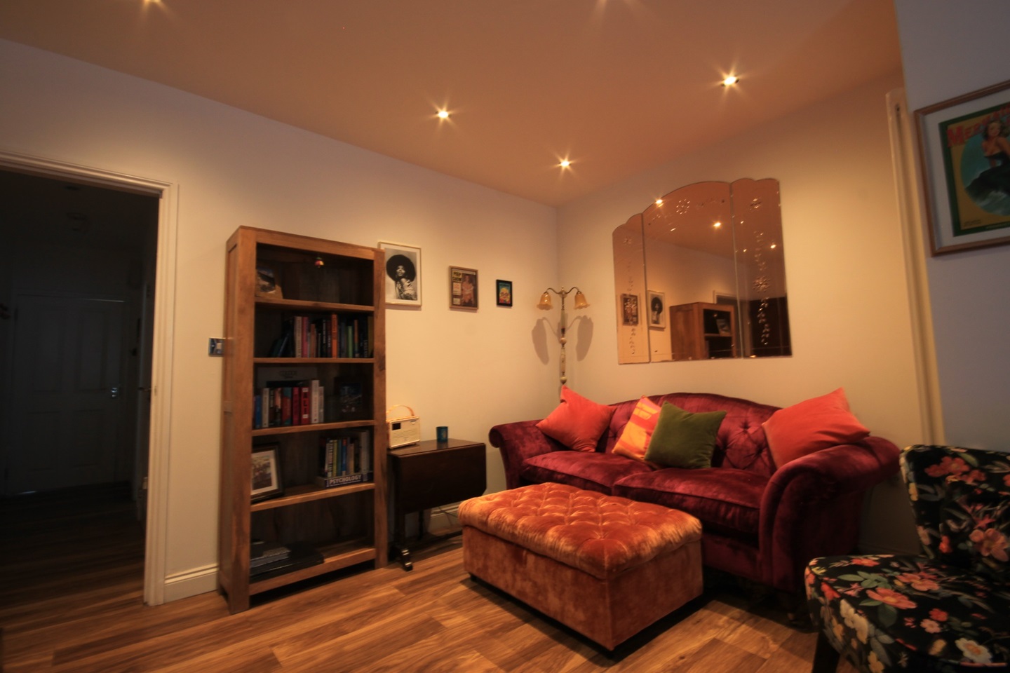 Coulsdon 1 Bed Flat, The Avenue, CR5 To Rent Now for £1,400.00 p/m