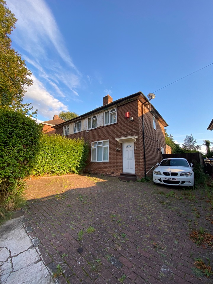 Birmingham 3 Bed SemiDetached House, Chipstead Road, B23 To Rent