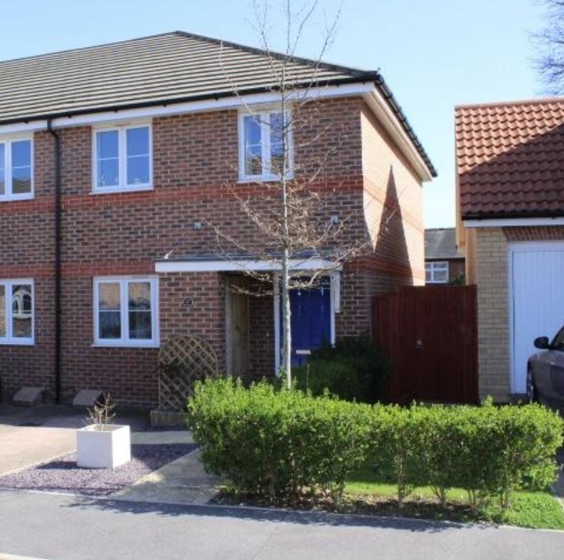 Farnborough 3 Bed Terraced House, Woodvale Road, GU14 To Rent Now