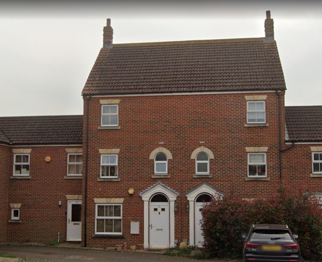 Slough 3 Bed Terraced House, Walker Crescent, SL3 To Rent Now for £