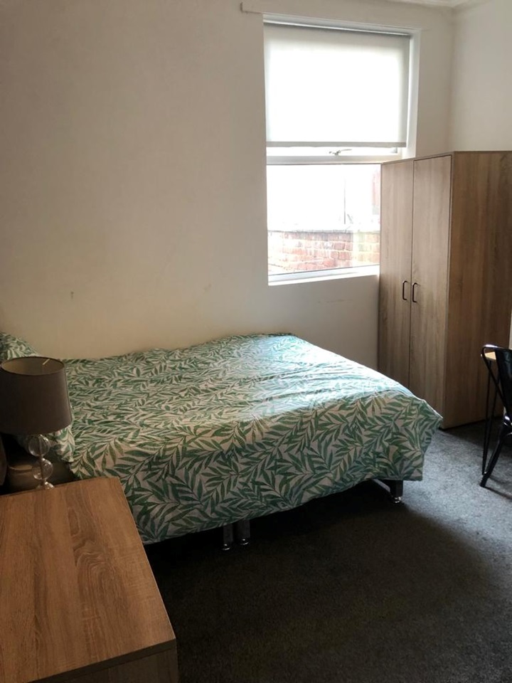 Doncaster Room in a Shared House, Beckett Road, DN2 To Rent Now for