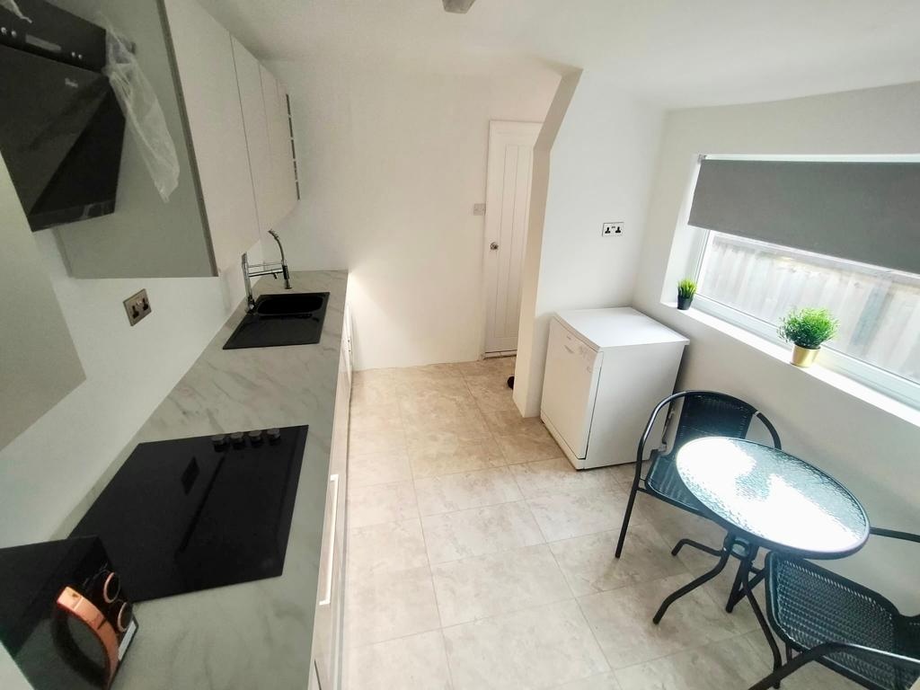 London 3 Bed Terraced House, Cranley Road, E13 To Rent Now for £