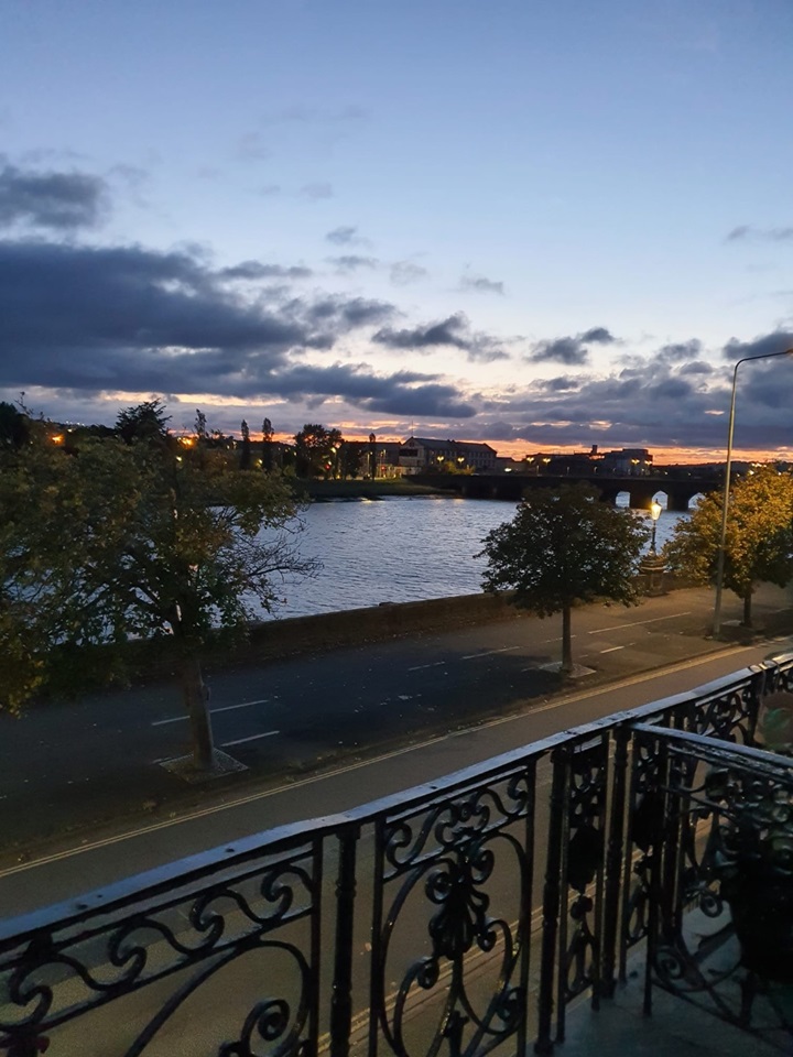 Barnstaple 2 Bed Flat, Taw Vale, EX32 To Rent Now for £1,100.00 p/m