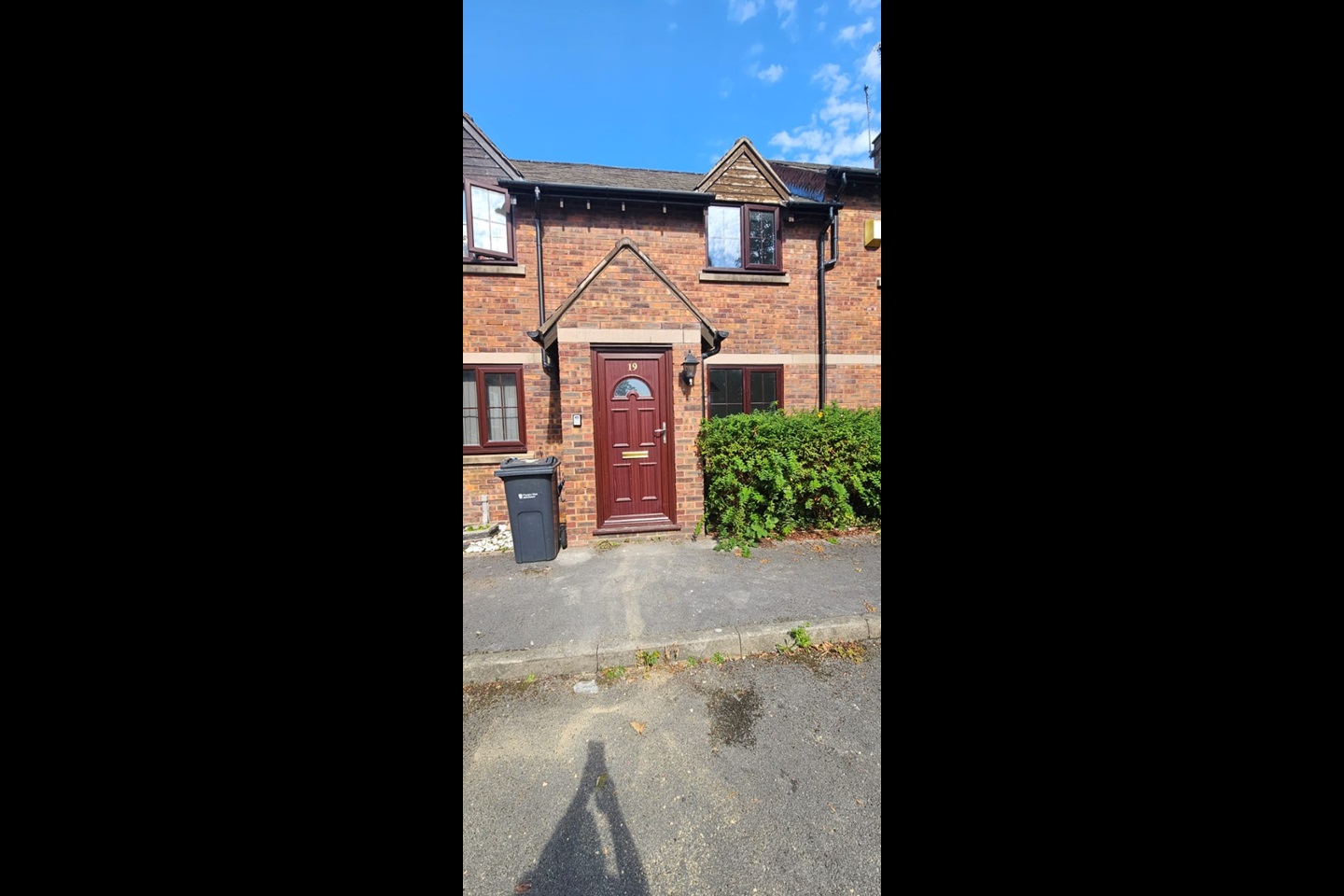 Chester 2 Bed Terraced House, Newton Hall Drive, CH2 To Rent Now for £950.00 p/m