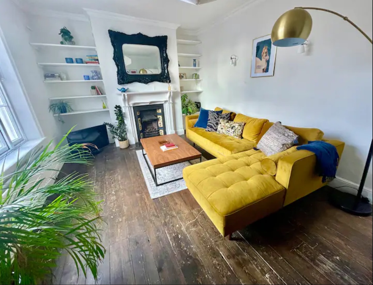 London 2 Bed Parkholme Road, E8 To Rent Now for £3,000.