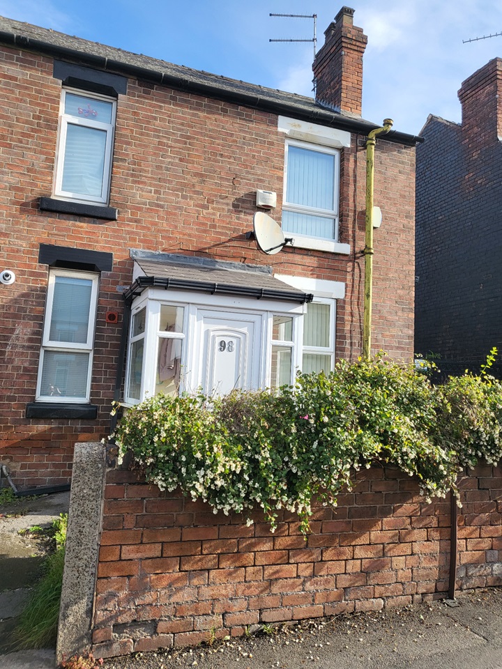 Brinsworth, Rotherham 3 Bed Terraced House, Duncan Street, S60 To