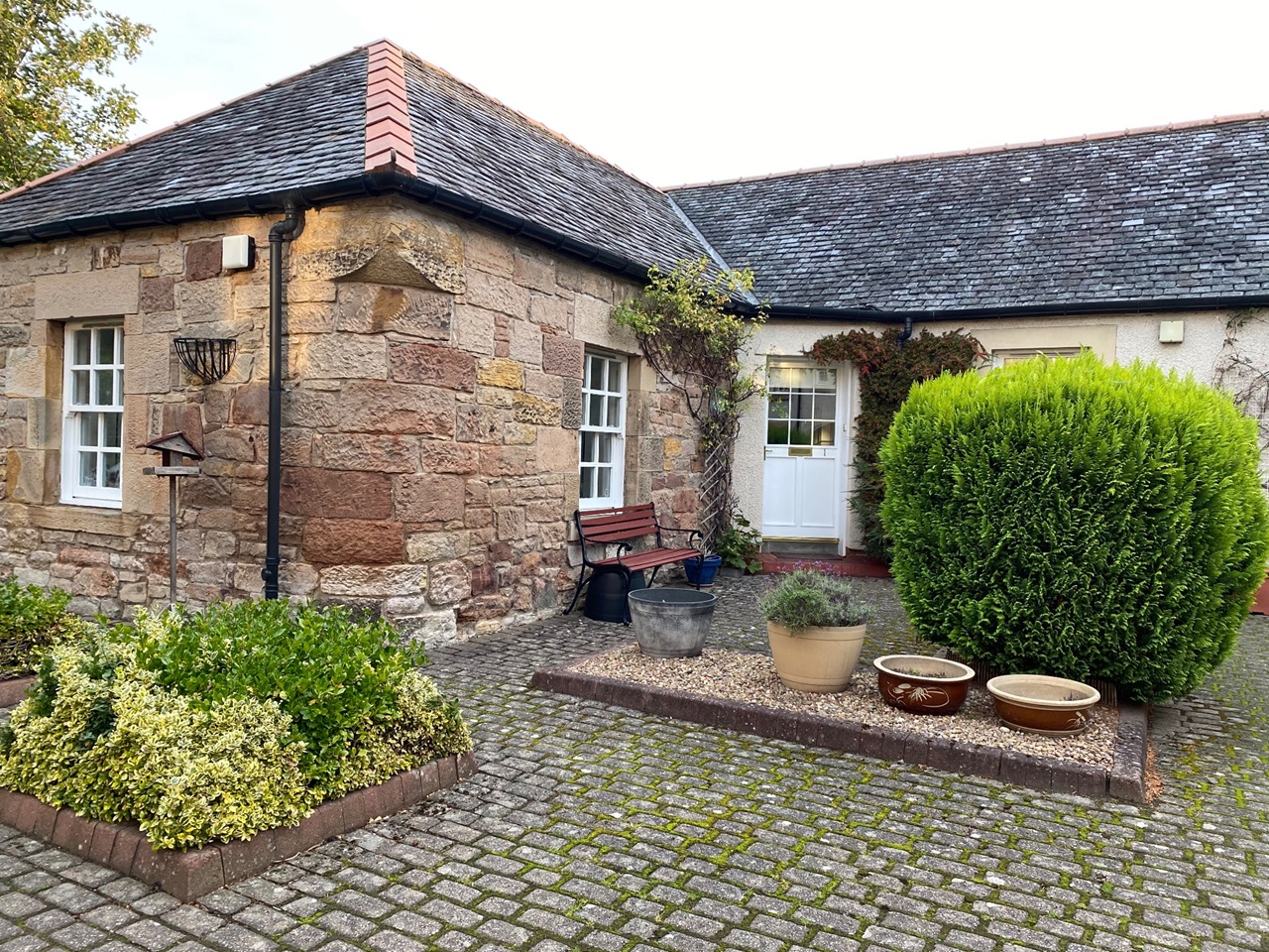 Edinburgh 2 Bed Detached House, Bonaly Steading, EH13 To Rent Now