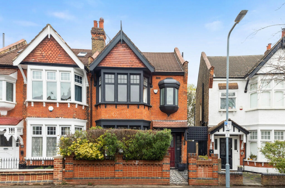 London Room in a Shared House, Woodlands Avenue, E11 To Rent Now