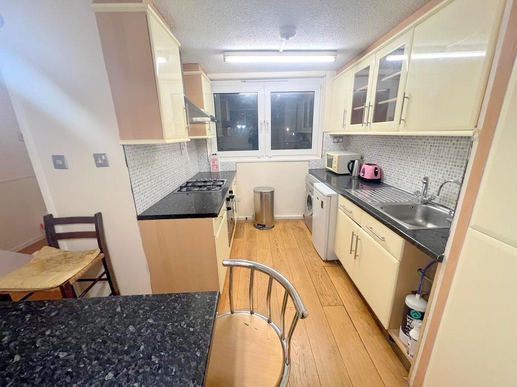 London 4 Bed Terraced House, Mayford, NW1 To Rent Now for £3,950.00 p/m