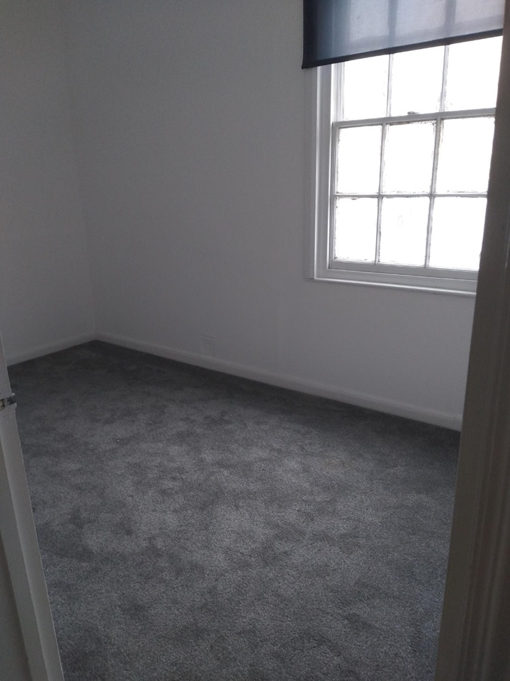 Waltham Abbey 1 Bed Flat, Sun Street, EN9 To Rent Now for £1,000.00 p/m