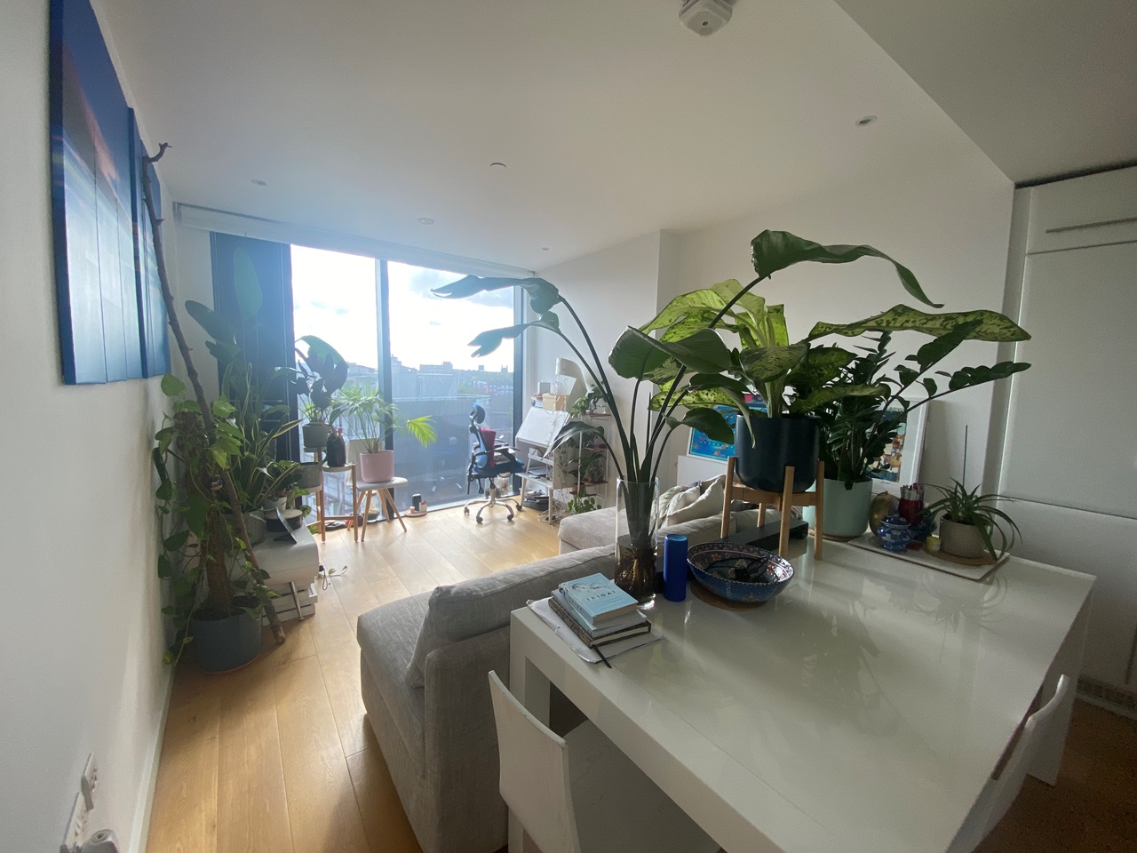 London 1 Bed Flat, Walworth Road, SE1 To Rent Now for £2,200.00 p/m