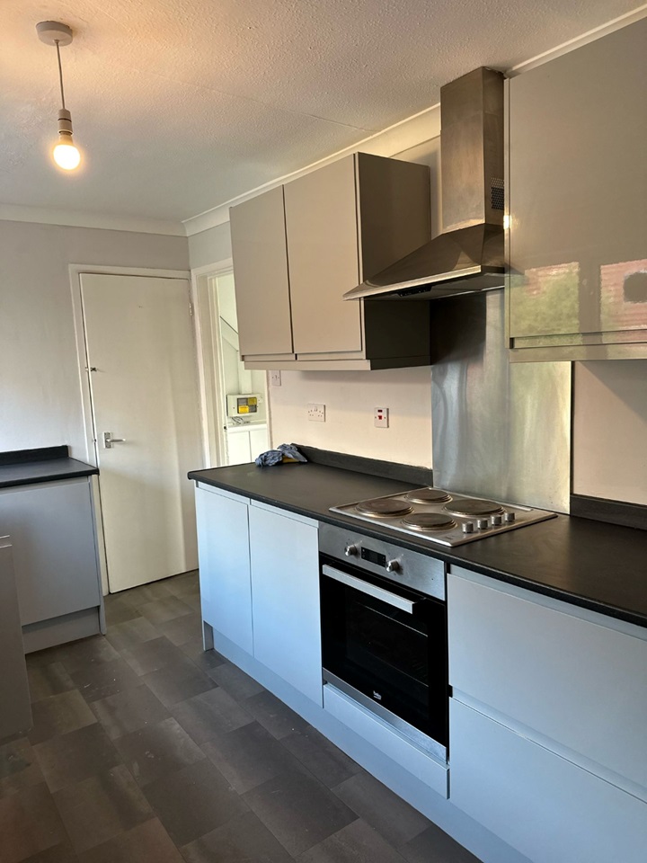 Rassau, Ebbw Vale 2 Bed SemiDetached House, Howy Road, NP23 To