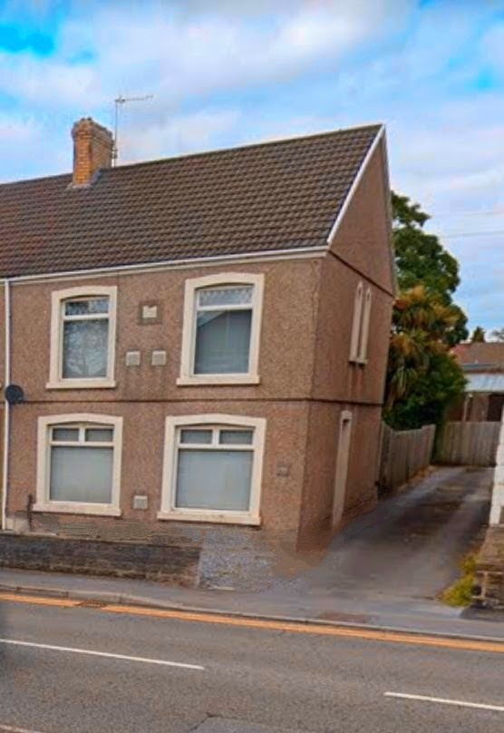 Fforestfach, Swansea 3 Bed SemiDetached House, Carmarthen Road, SA5