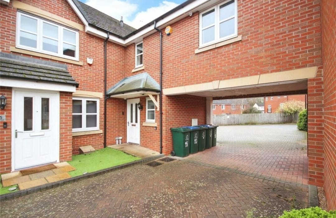 Coventry 3 Bed Terraced House, Hussar Court, CV3 To Rent Now for £