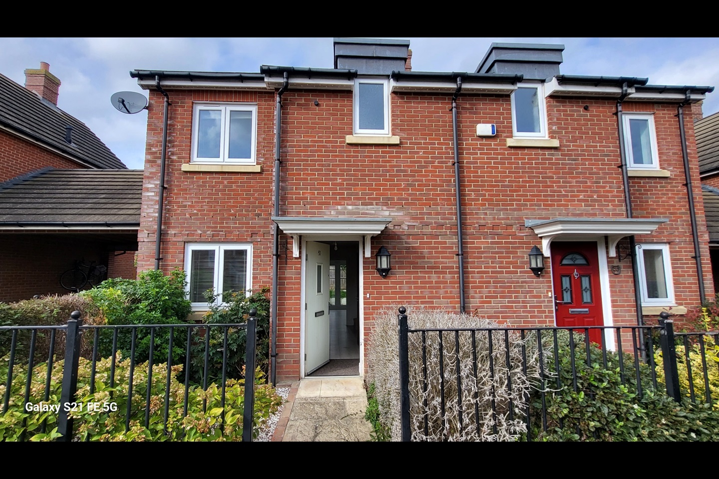 Aylesbury 3 Bed SemiDetached House, Pippin Road, HP18 To Rent Now