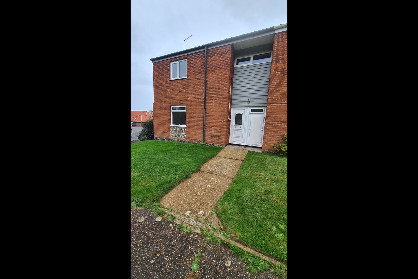 Mundesley, Norwich 3 Bed SemiDetached House, Munhaven Close, NR11