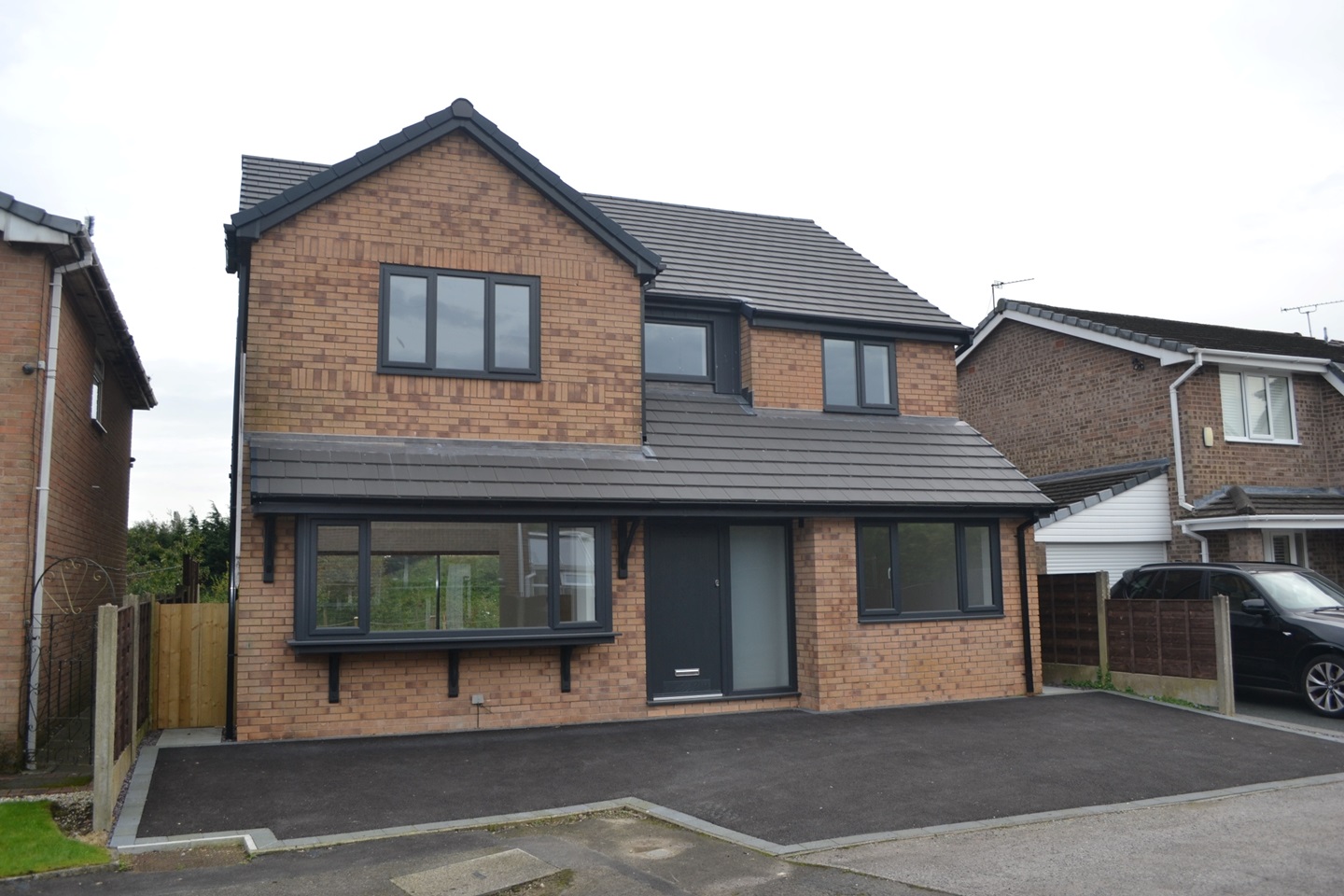 Bury 4 Bed Detached House, Oakham Close, BL8 To Rent Now for £1,995