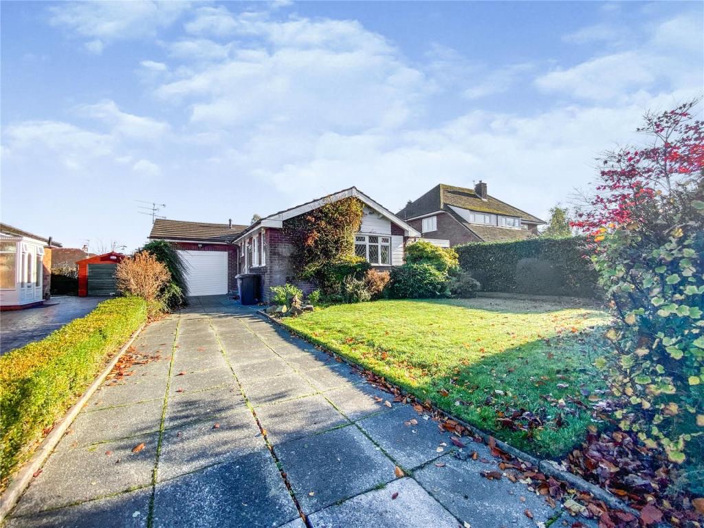 Marple, Stockport 2 Bed Bungalow, Ley Hey Avenue, SK6 To Rent Now for £1,250.00 p/m