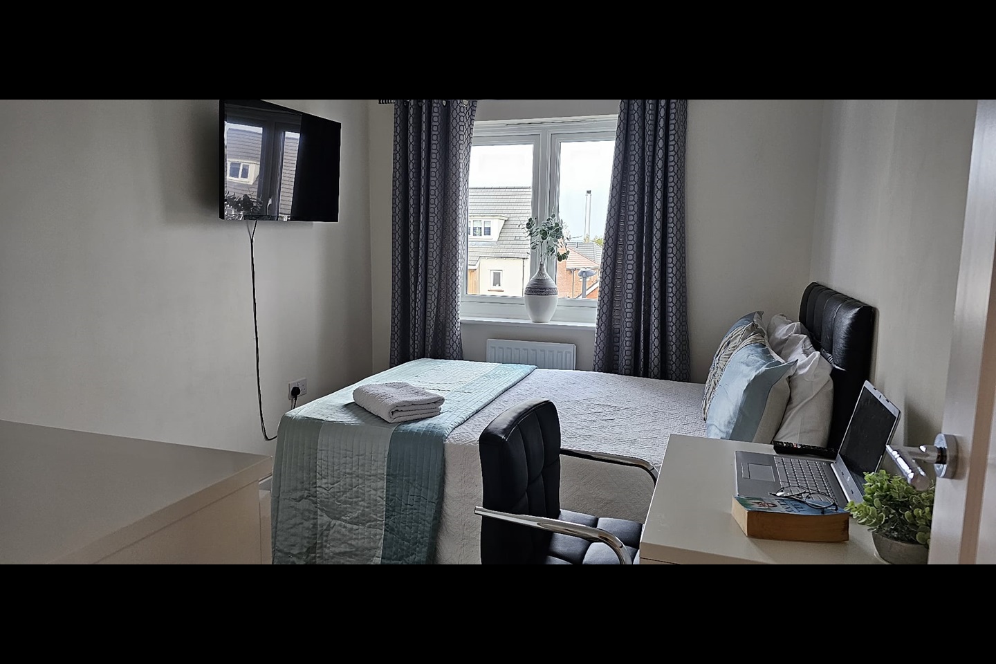 Swindon Room in a Shared House, Homington Avenue, SN3 To Rent Now