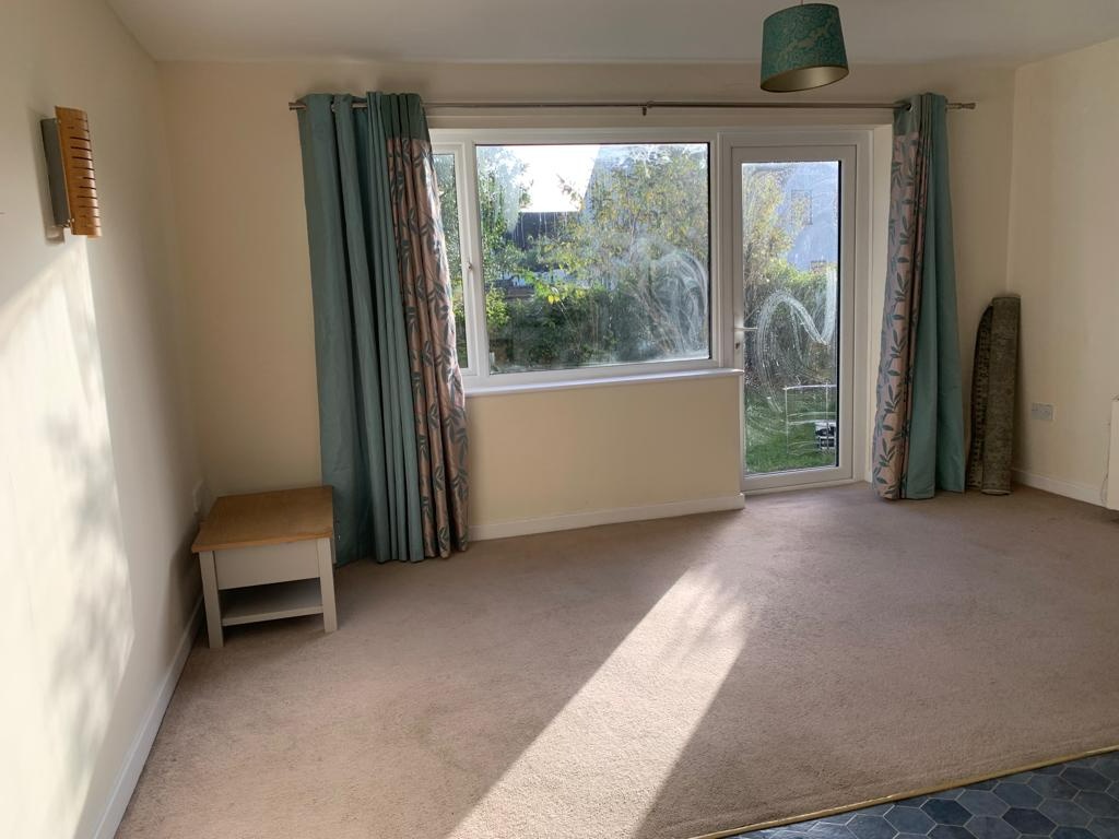 Witney 1 Bed Flat, Swan Street, OX29 To Rent Now for £1,050.00 p/m