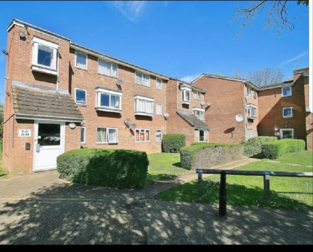 Hayes 2 Bed Flat, Evergreen Way, UB3 To Rent Now for £1,600.00 p/m