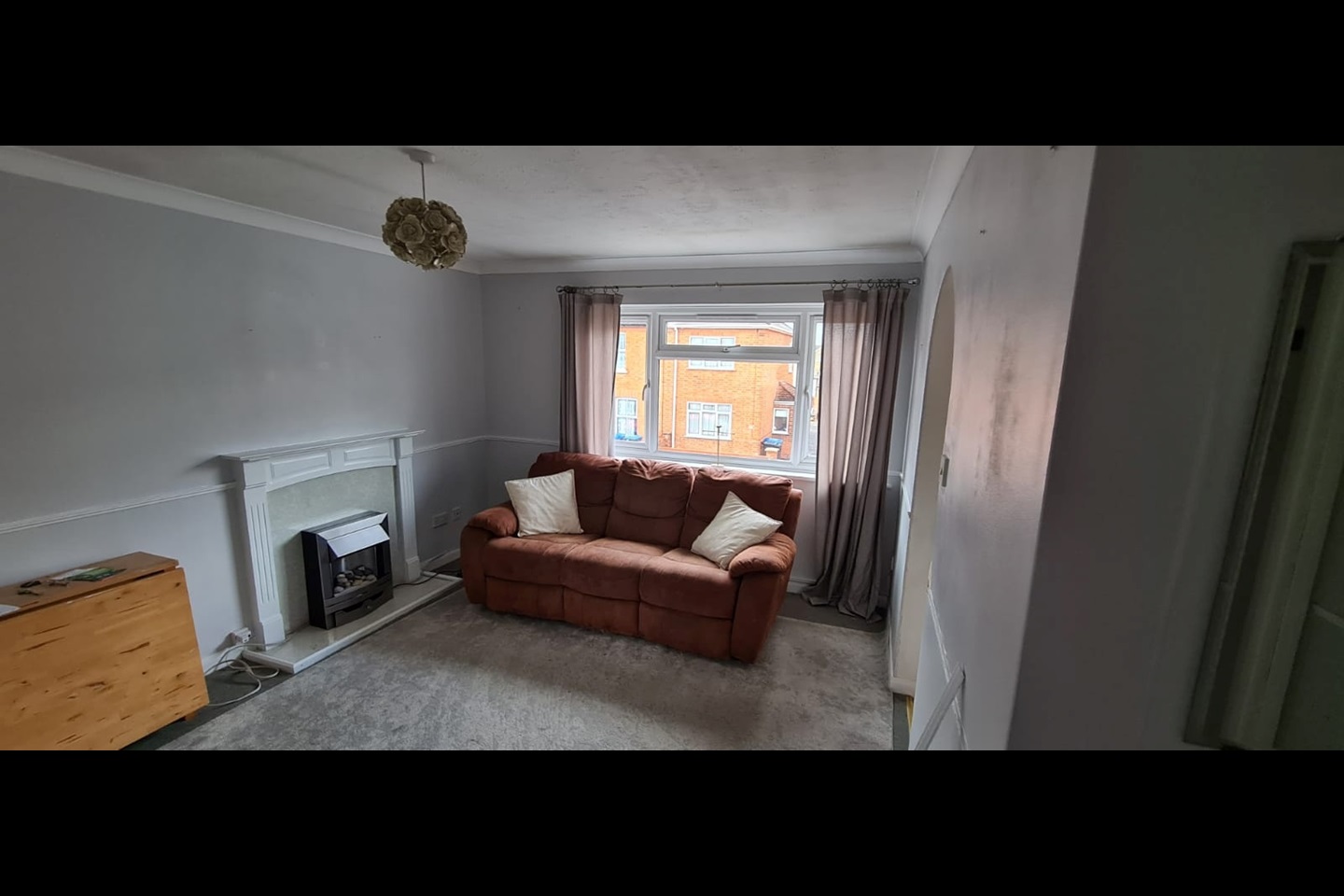 Egham 1 Bed Flat, Hythe Park Road, TW20 To Rent Now for £1,050.00 p/m