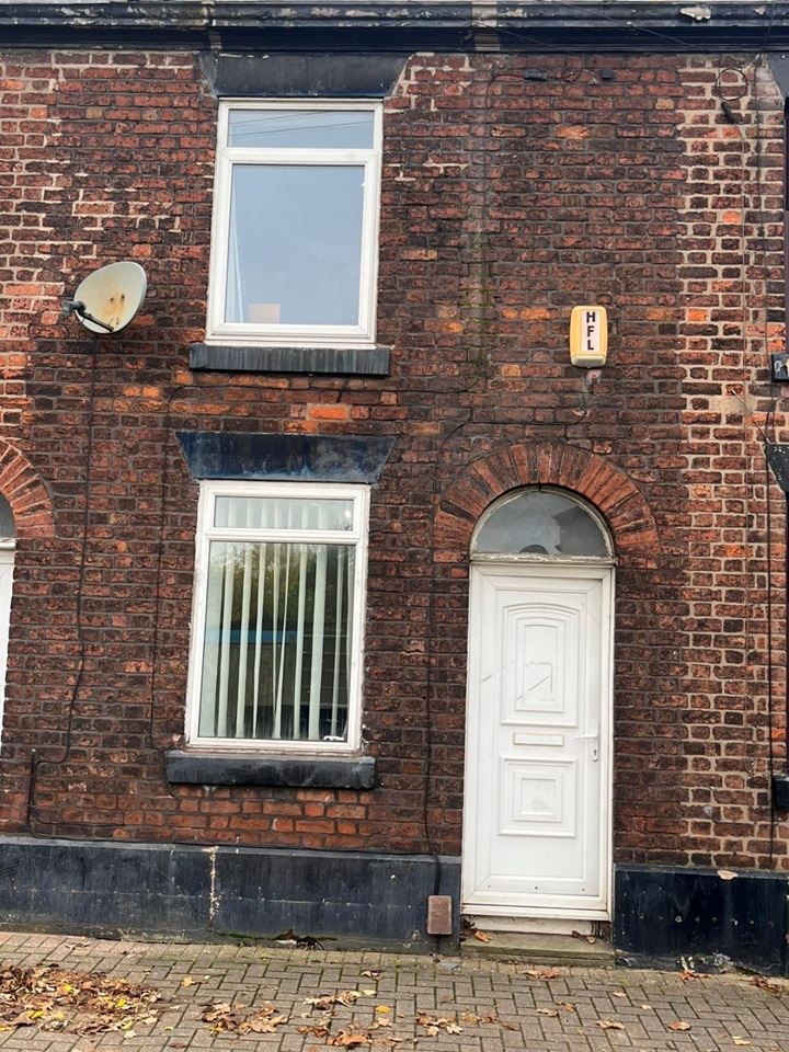 Halton, Runcorn 2 Bed Terraced House, Holt Lane, WA7 To Rent Now