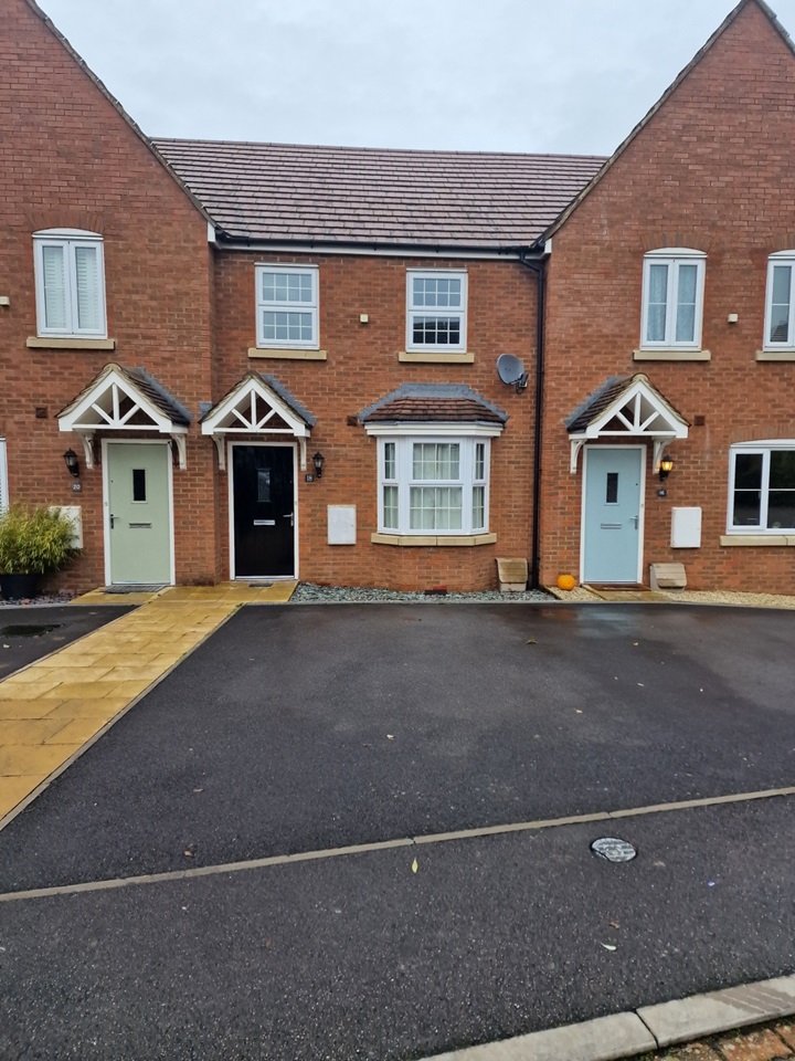 Chilton, Didcot 3 Bed Terraced House, Potteries Lane, OX11 To Rent Now for £1,500.00 p/m