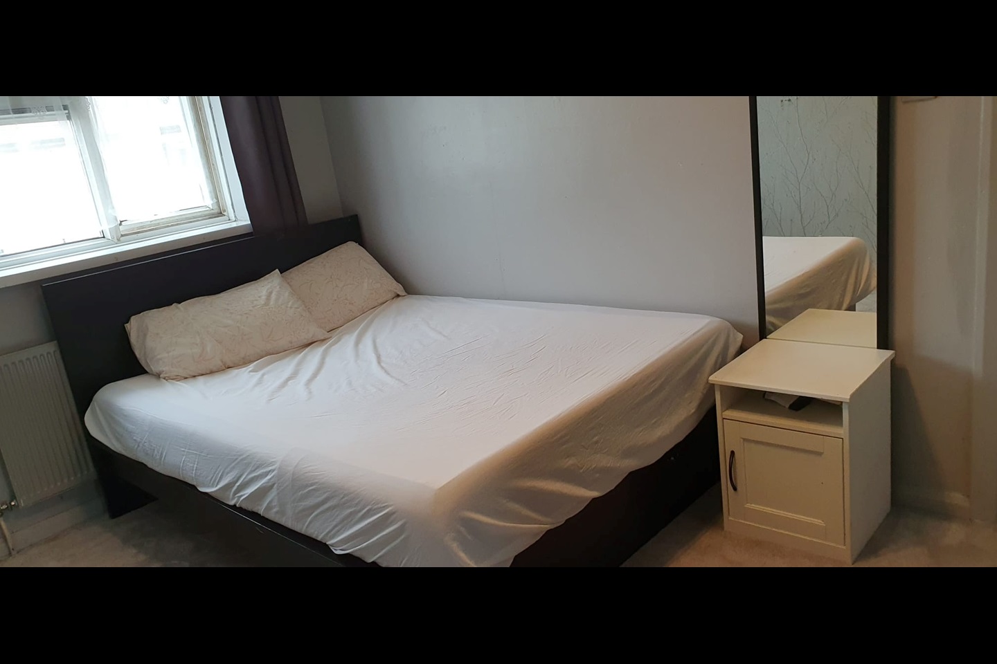 London Room in a Shared House, Banbury Road, E17 To Rent Now for £