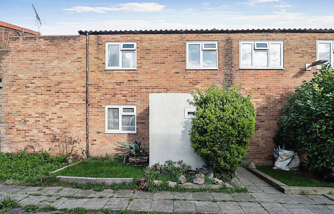 Basildon 5 Bed Terraced House, Elm Green, SS13 To Rent Now for £