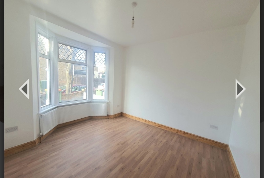 London 3 Bed Terraced House, Kingsland Road, E13 To Rent Now for £