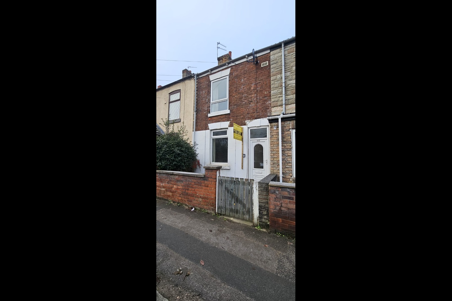 Doncaster 2 Bed Terraced House, Bentley Road, DN5 To Rent Now for £