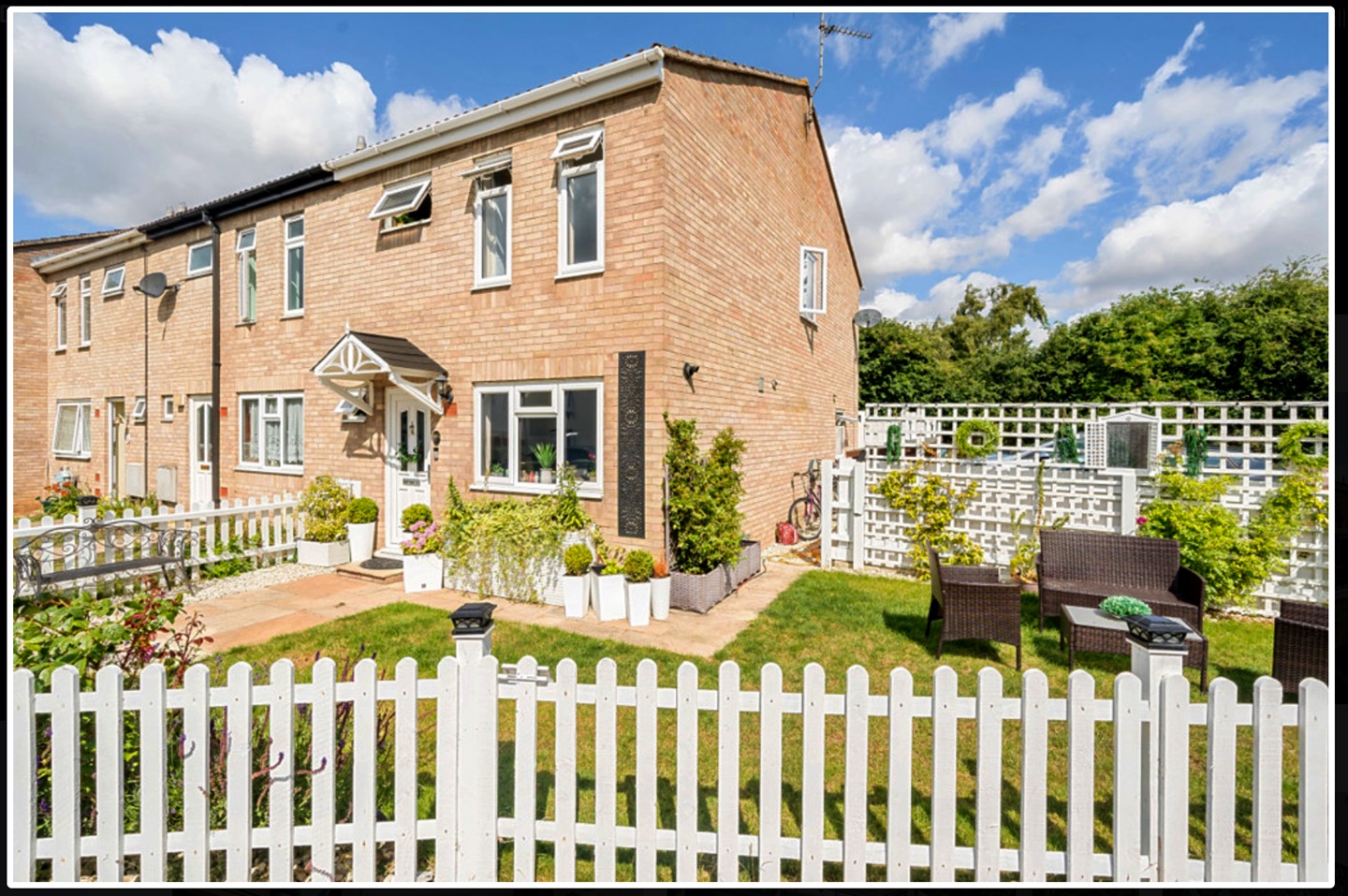 Coggeshall, Colchester 3 Bed SemiDetached House, Vesta Close, CO6