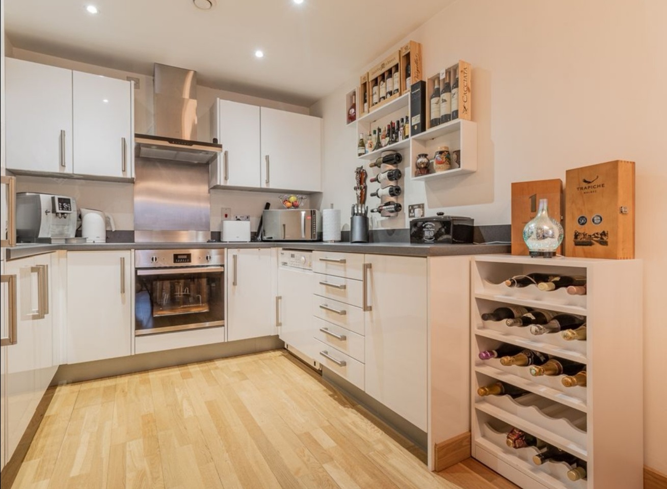 West Drayton 1 Bed Flat, Drayton Garden Village, UB7 To Rent Now