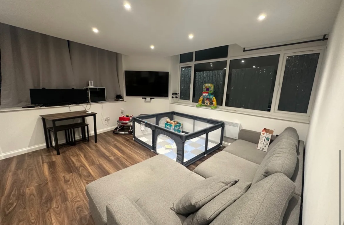 Wigston 1 Bed Flat, Long Street, LE18 To Rent Now for £850.00 p/m