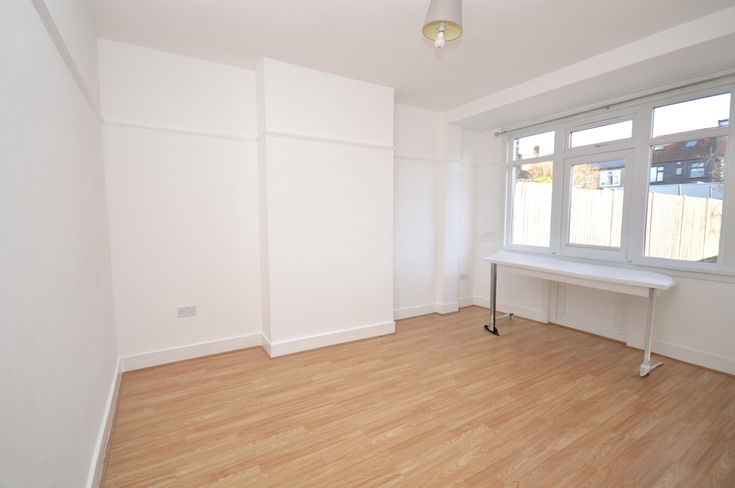 London 4 Bed Terraced House, Garner Road, E17 To Rent Now for £