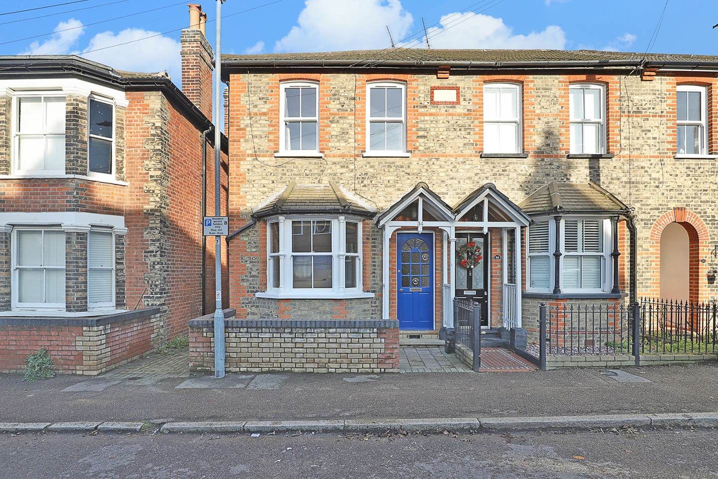 Brentwood 3 Bed SemiDetached House, Gresham Road, CM14 To Rent Now