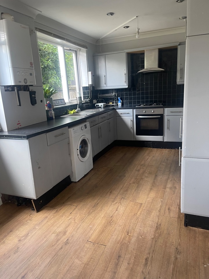 London Room in a Shared House, Edington Road, SE2 To Rent Now for £