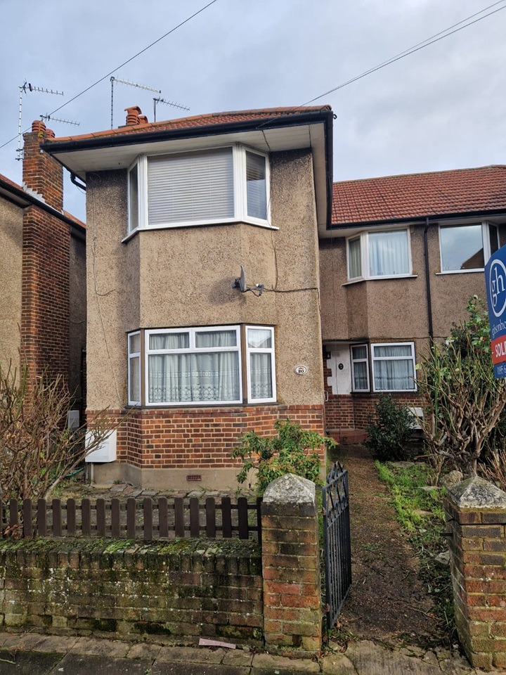 Ruislip 2 Bed Berkley Close, HA4 To Rent Now for £1,550.00 p/m