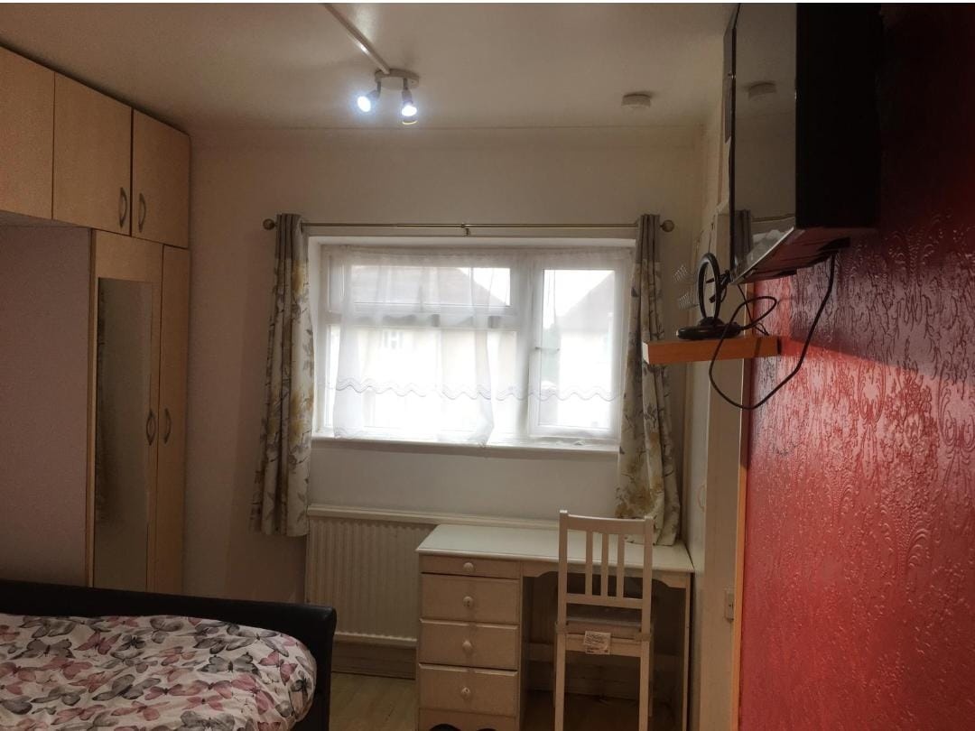 Letchworth Garden City Room in a Shared House, Abbotts Road, SG6 To