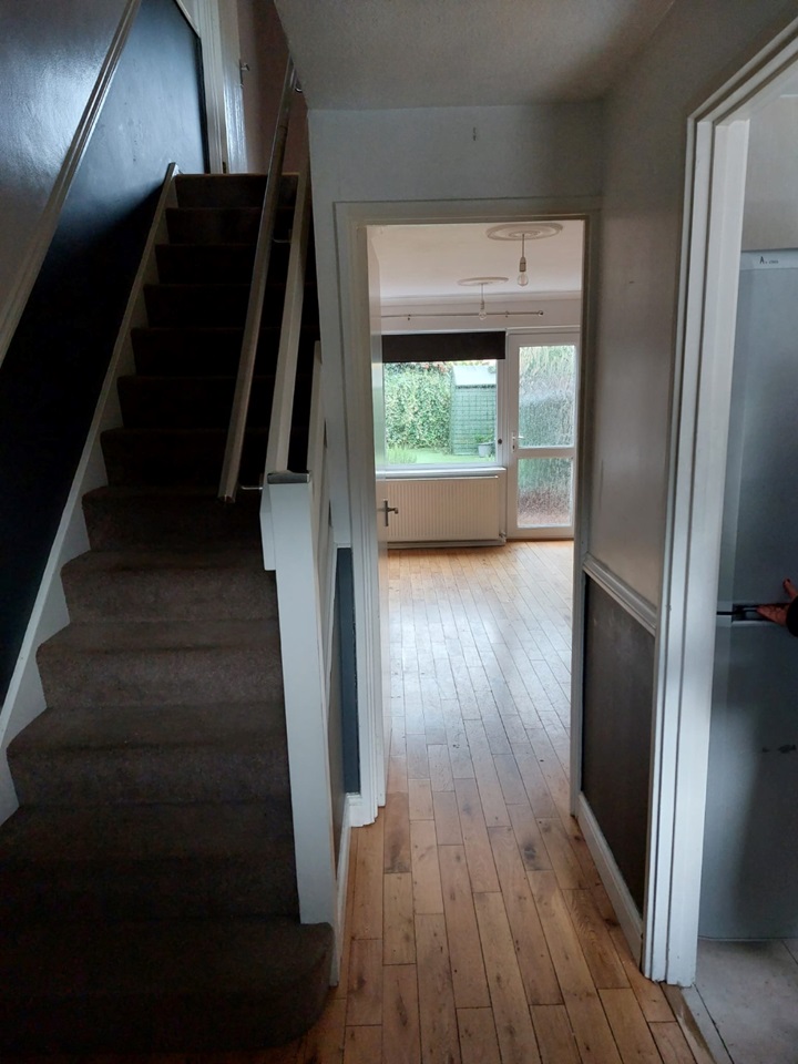 Crawley 2 Bed Terraced House, Buchans Lawn, RH11 To Rent Now for £