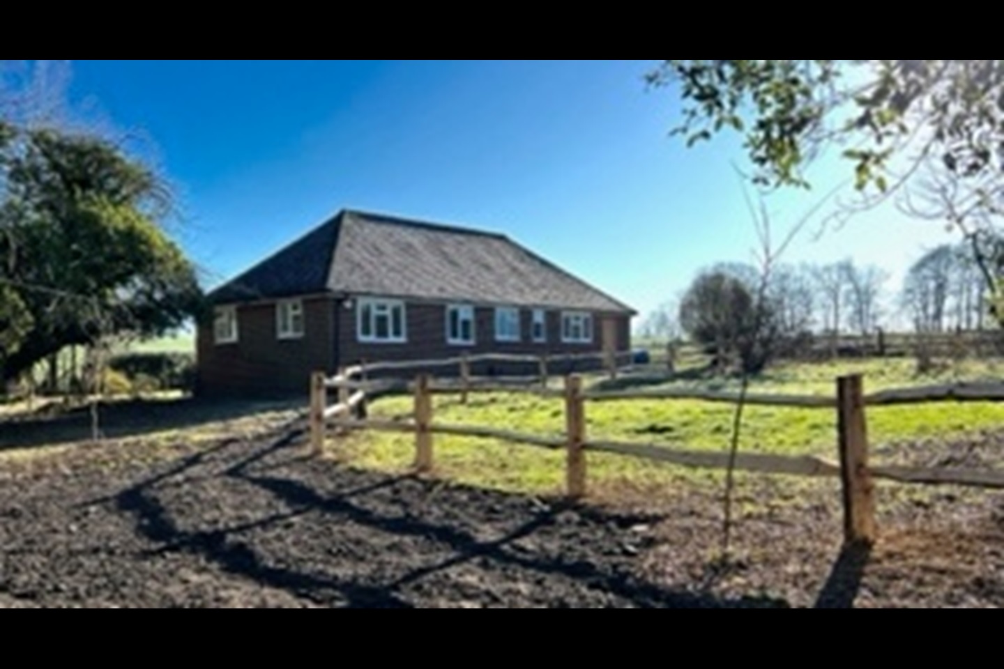 Rudgwick, Horsham 4 Bed Bungalow, Cox Green, RH12 To Rent Now for £